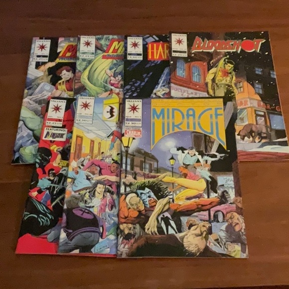 Bundle of 7 Various Valiant Comics - Picture 1 of 5